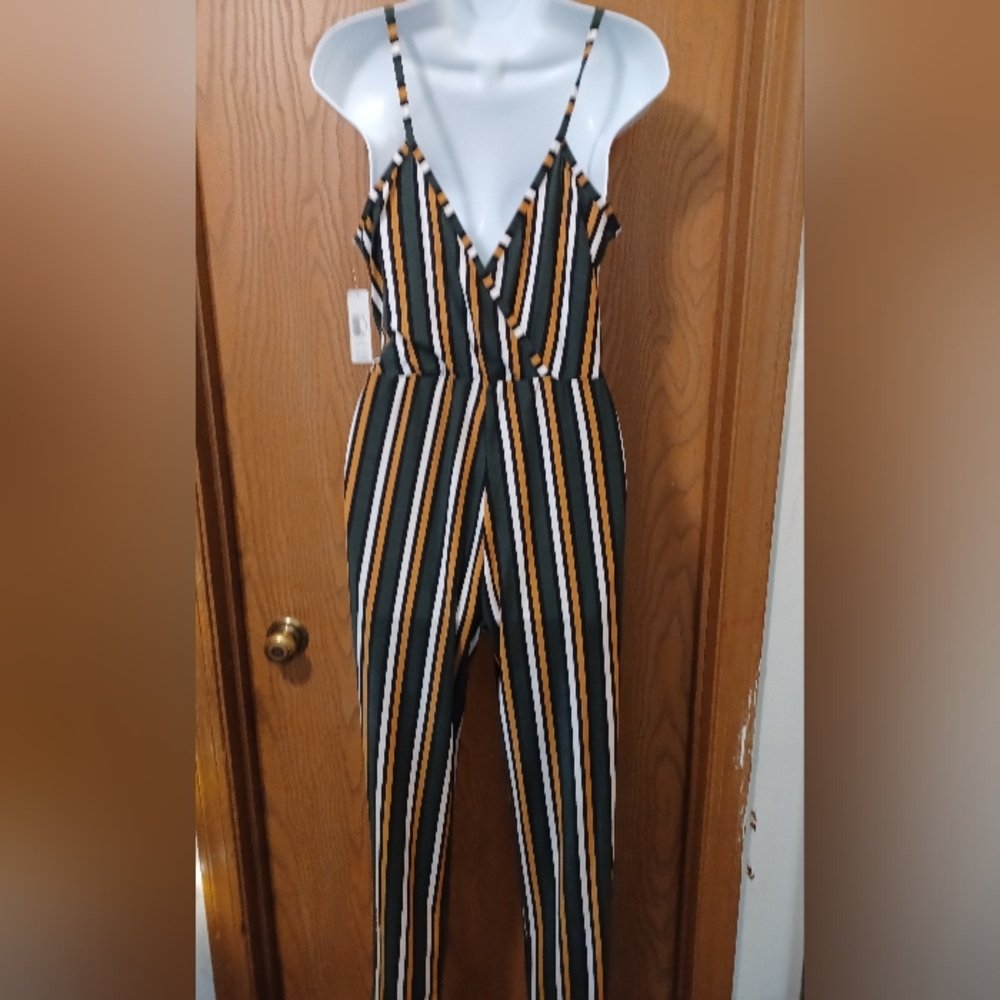 NWT NOBO jumpsuit - Picture 6 of 8